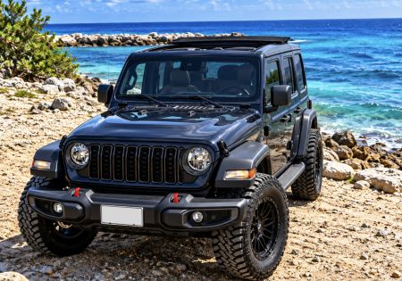 Jeep Wrangler Sahara Cabrio met elektrisch Sunroof Unlimited ( 2025)