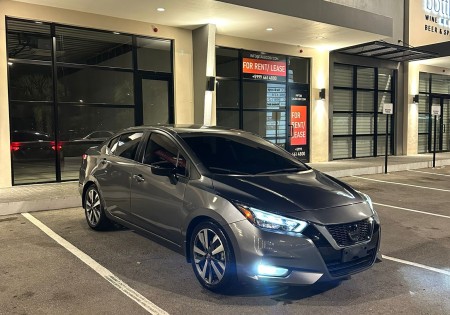 Nissan versa 2020